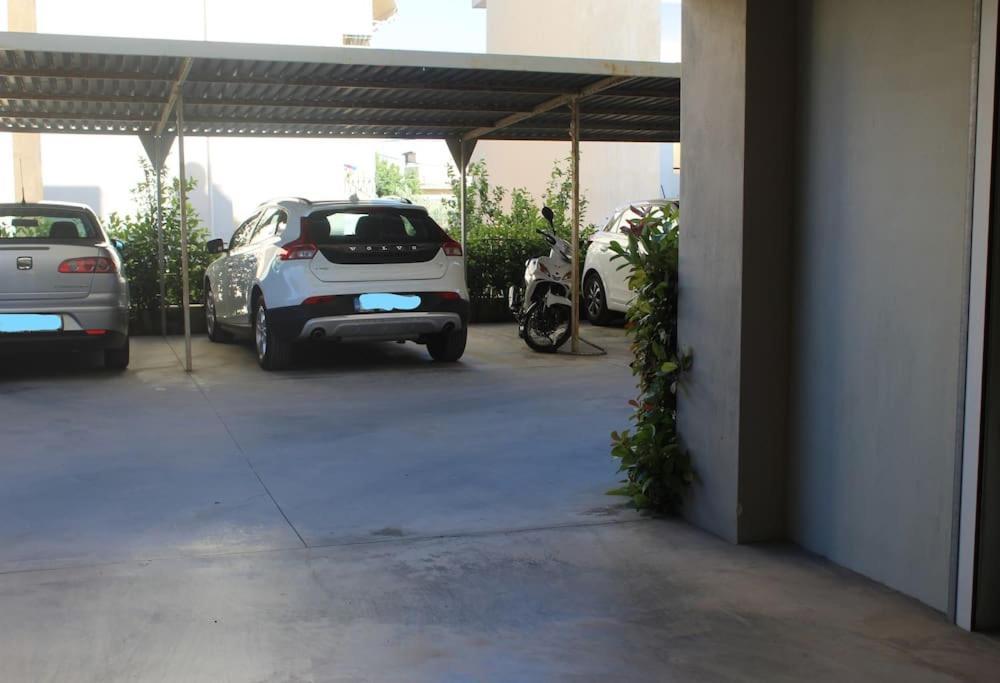 Maria'S Airport Apartment Koropion Luaran gambar