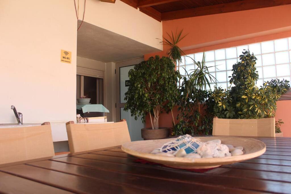 Maria'S Airport Apartment Koropion Luaran gambar